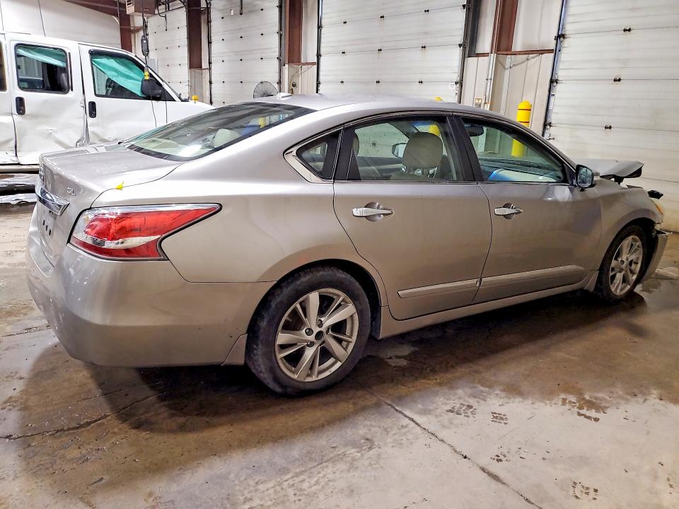 Продаж на аукціоні авто 2015 Nissan Altima, vin: 1N4AL3AP3FC105010, номер лоту: 69941556