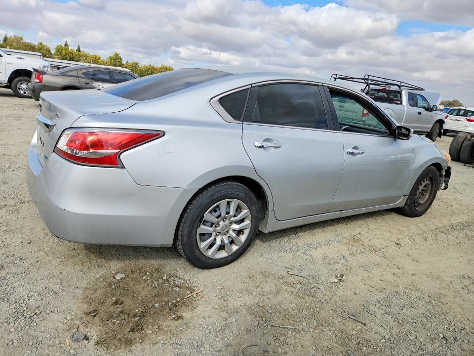 2014 Nissan Altima მანქანა იყიდება აუქციონზე, vin: 1N4AL3AP9EC401213, აუქციონის ნომერი: 69387056