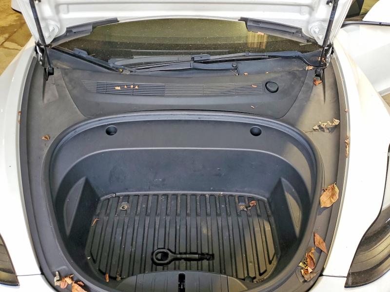 2022 Tesla Model 3 მანქანა იყიდება აუქციონზე, vin: 5YJ3E1EA5NF372335, აუქციონის ნომერი: 70709936