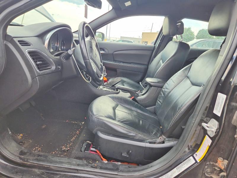 69302566 :رقم المزاد ، 1C3CCBCBXCN308043 vin ، 2012 Chrysler 200 مزاد بيع