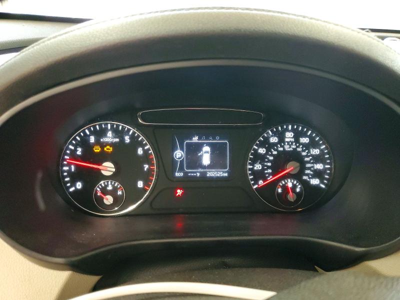68837756 :رقم المزاد ، 5XYPG4A56GG076662 vin ، 2016 Kia Sorento مزاد بيع