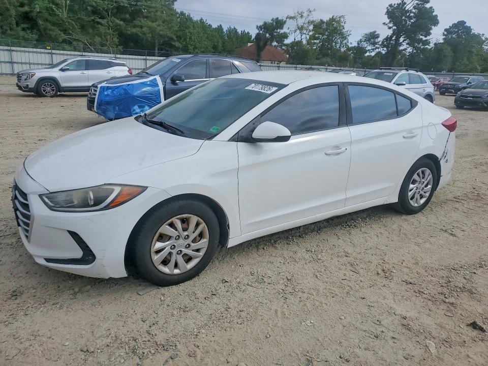 70179826 :رقم المزاد ، 5NPD74LF7HH183528 vin ، 2017 Hyundai Elantra مزاد بيع