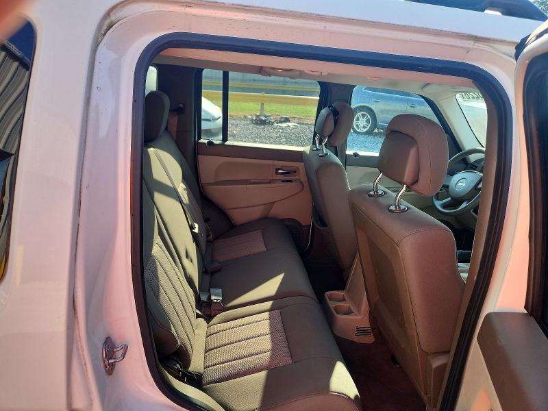 2010 Jeep Liberty მანქანა იყიდება აუქციონზე, vin: 1J4PP2GKXAW112276, აუქციონის ნომერი: 69296226