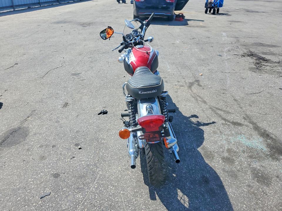 68355256 :رقم المزاد ، JKBEJCD16NA004133 vin ، 2022 Kawasaki Ej800 مزاد بيع