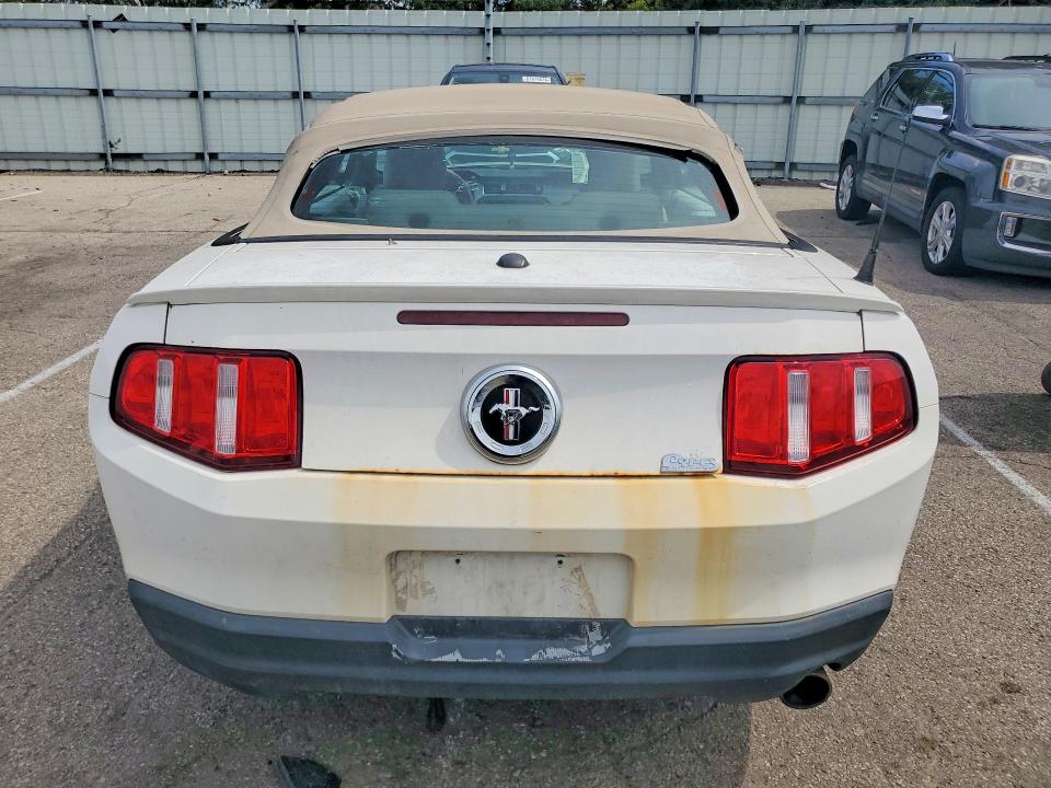 2010 Ford Mustang მანქანა იყიდება აუქციონზე, vin: 1ZVBP8EN9A5171709, აუქციონის ნომერი: 68448726