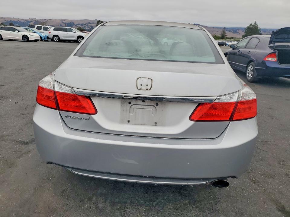 69822006 :رقم المزاد ، 1HGCR2F32FA119494 vin ، 2015 Honda Accord مزاد بيع