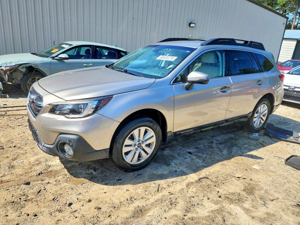 68435776 :رقم المزاد ، 4S4BSAFC7J3297046 vin ، 2018 Subaru Outback مزاد بيع