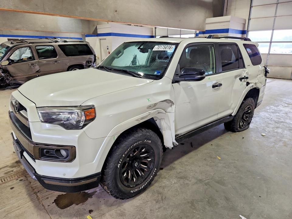Продажа на аукционе авто 2019 Toyota 4runner, vin: JTEBU5JR8K5688208, номер лота: 70175016