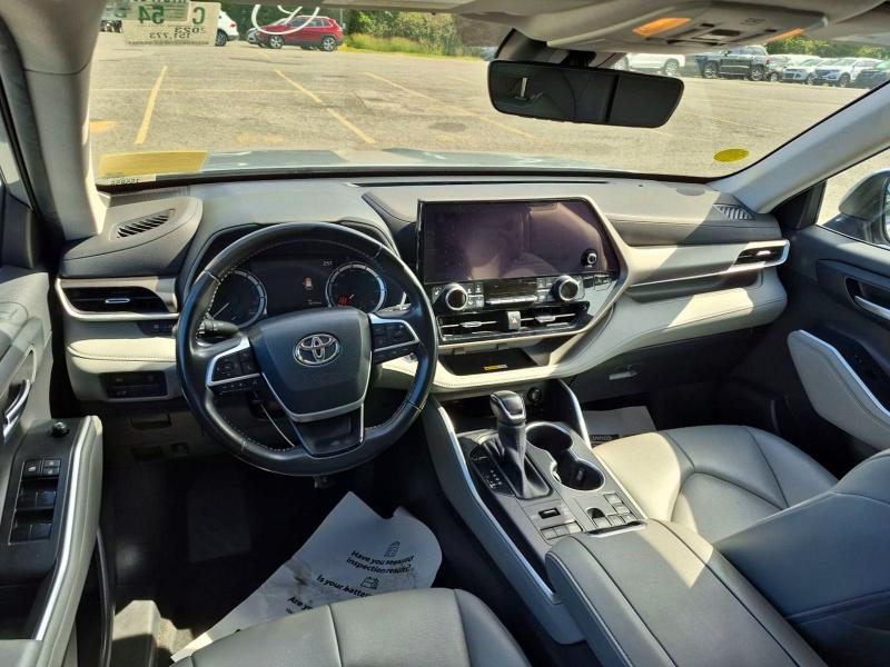 67990366 :رقم المزاد ، 5TDKDRBH4PS042120 vin ، 2023 Toyota Highlander مزاد بيع