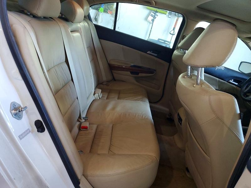 Auction sale of the 2012 Honda Accord, vin: 1HGCP3F82CA021570, lot number: 67699076