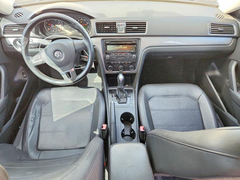 70541346 :رقم المزاد ، 1VWAT7A31FC034739 vin ، 2015 Volkswagen Passat مزاد بيع