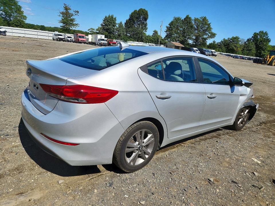 68847386 :رقم المزاد ، 5NPD84LF5HH168152 vin ، 2017 Hyundai Elantra مزاد بيع