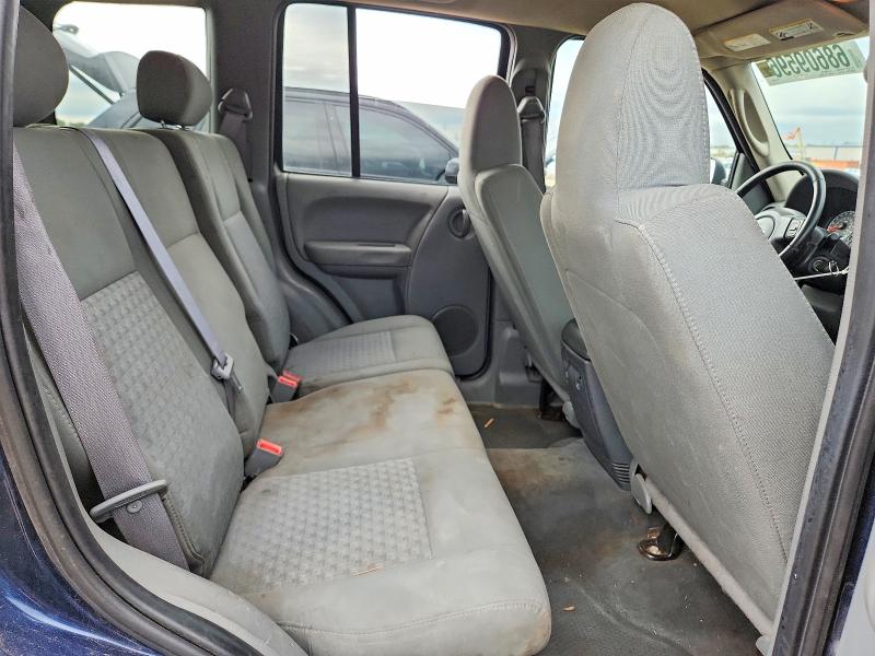 68609596 :رقم المزاد ، 1J4GL48575W601997 vin ، 2005 Jeep Liberty مزاد بيع