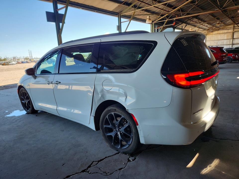 2021 Chrysler Pacifica მანქანა იყიდება აუქციონზე, vin: 2C4RC1FG0MR572299, აუქციონის ნომერი: 68258686