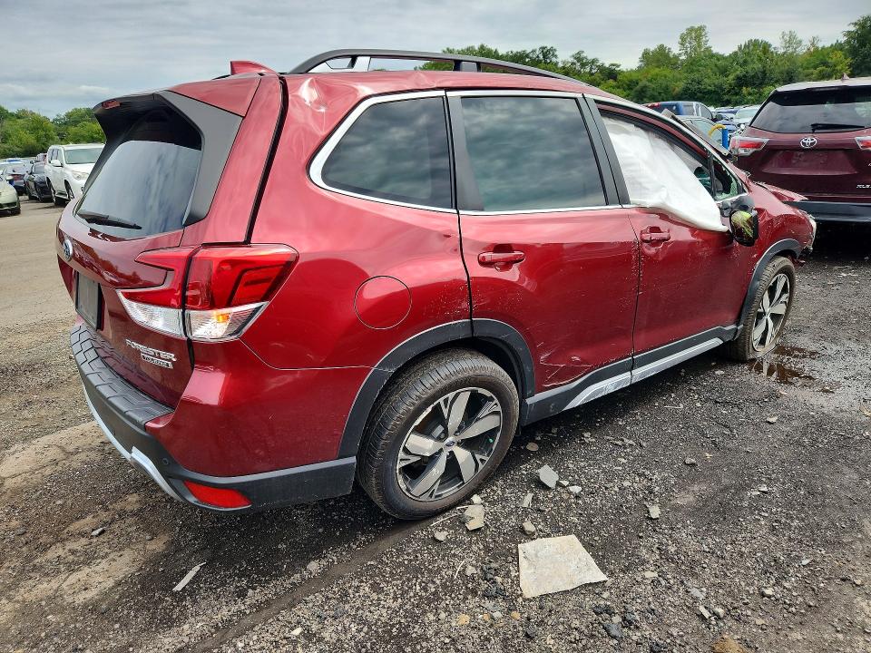 Продаж на аукціоні авто 2021 Subaru Forester, vin: JF2SKAXC7MH554802, номер лоту: 67181276