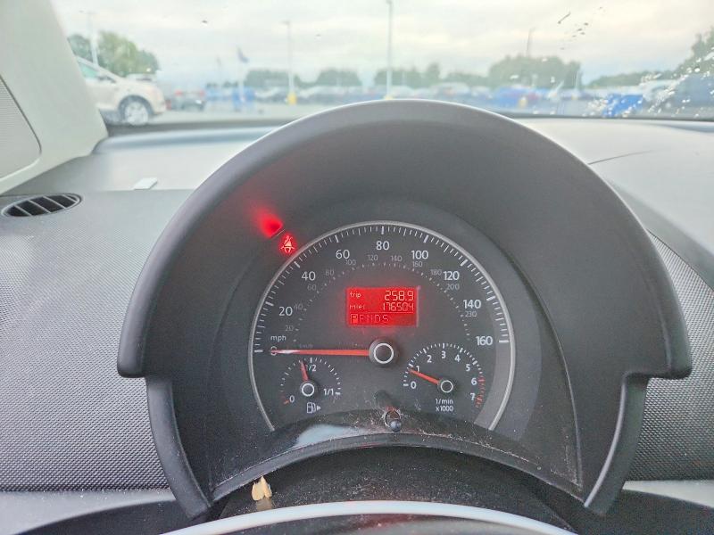69946816 :رقم المزاد ، 3VWPW3AG6AM010666 vin ، 2010 Volkswagen New Beetle مزاد بيع