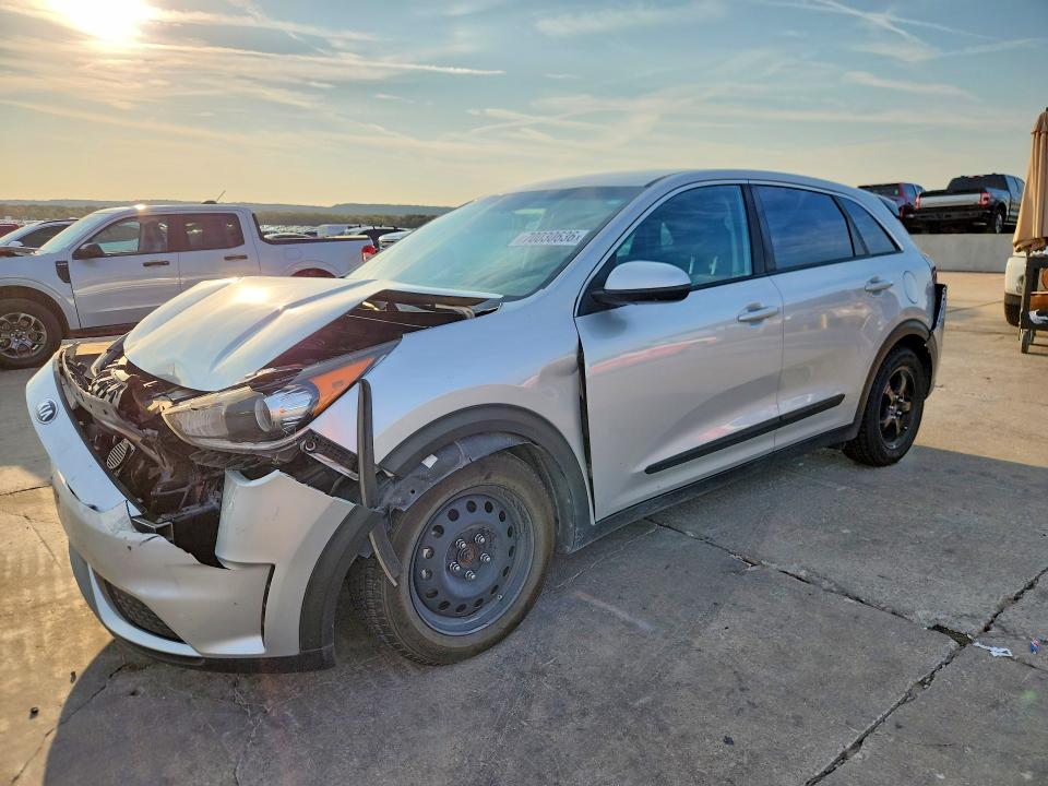 Продаж на аукціоні авто 2018 Kia Niro, vin: KNDCB3LC4J5123528, номер лоту: 70030636