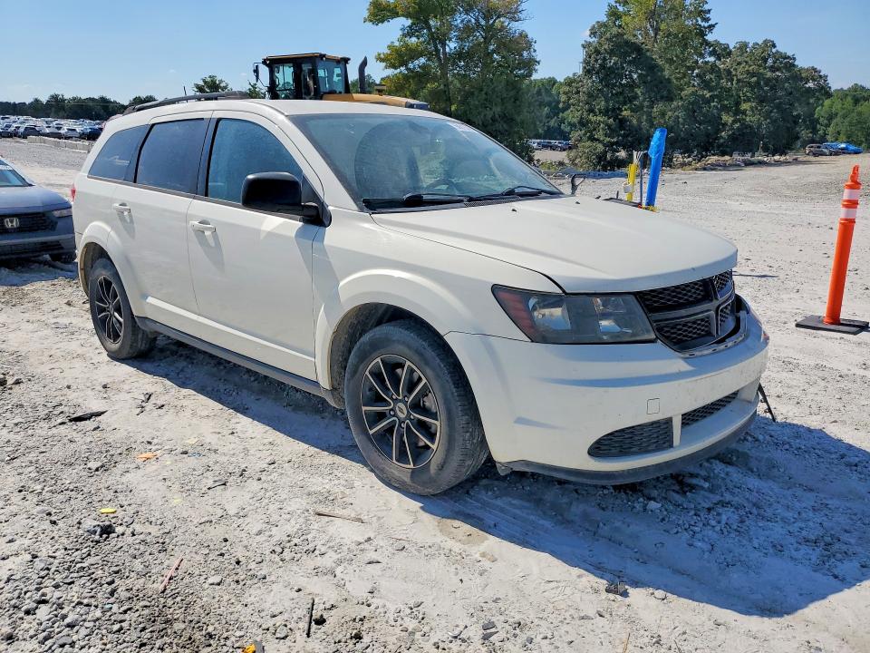 68615796 :رقم المزاد ، 3C4PDCAB4JT530710 vin ، 2018 Dodge Journey مزاد بيع