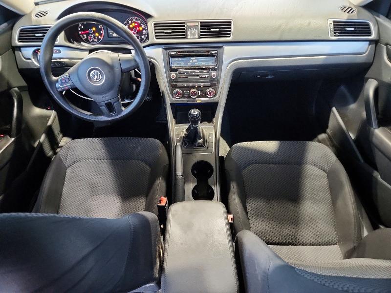 68747016 :رقم المزاد ، 1VWAH7A30DC031992 vin ، 2013 Volkswagen Passat مزاد بيع