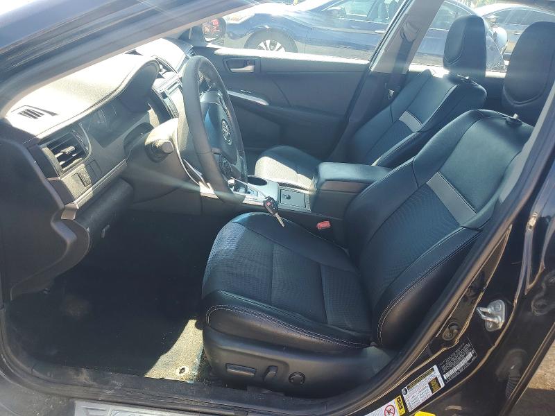 68711106 :رقم المزاد ، 4T1BF1FK6CU198355 vin ، 2012 Toyota Camry مزاد بيع