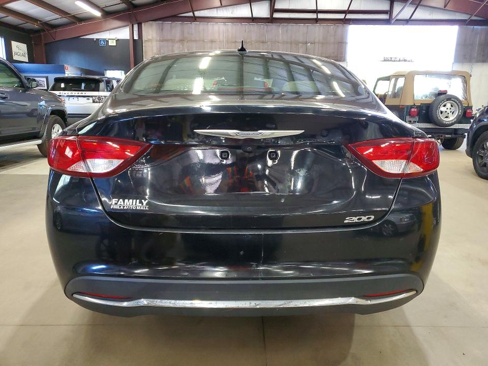 Auction sale of the 2016 Chrysler 200, vin: 1C3CCCAB7GN192010        , lot number: 69068256