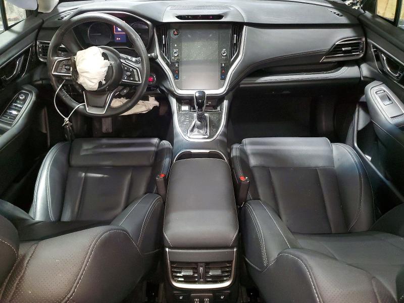 68562676 :رقم المزاد ، 4S3BWAN61N3015784 vin ، 2022 Subaru Legacy مزاد بيع