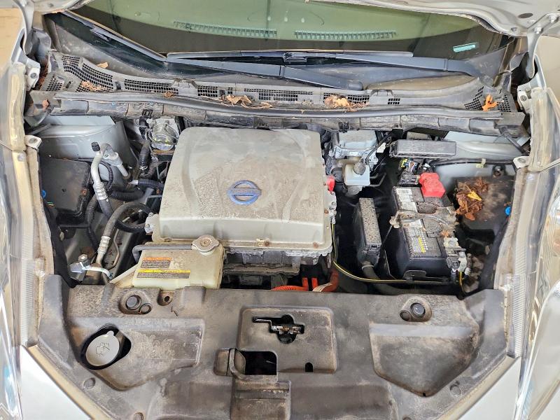 68971446 :رقم المزاد ، 1N4AZ0CP9FC301902 vin ، 2015 Nissan Leaf مزاد بيع