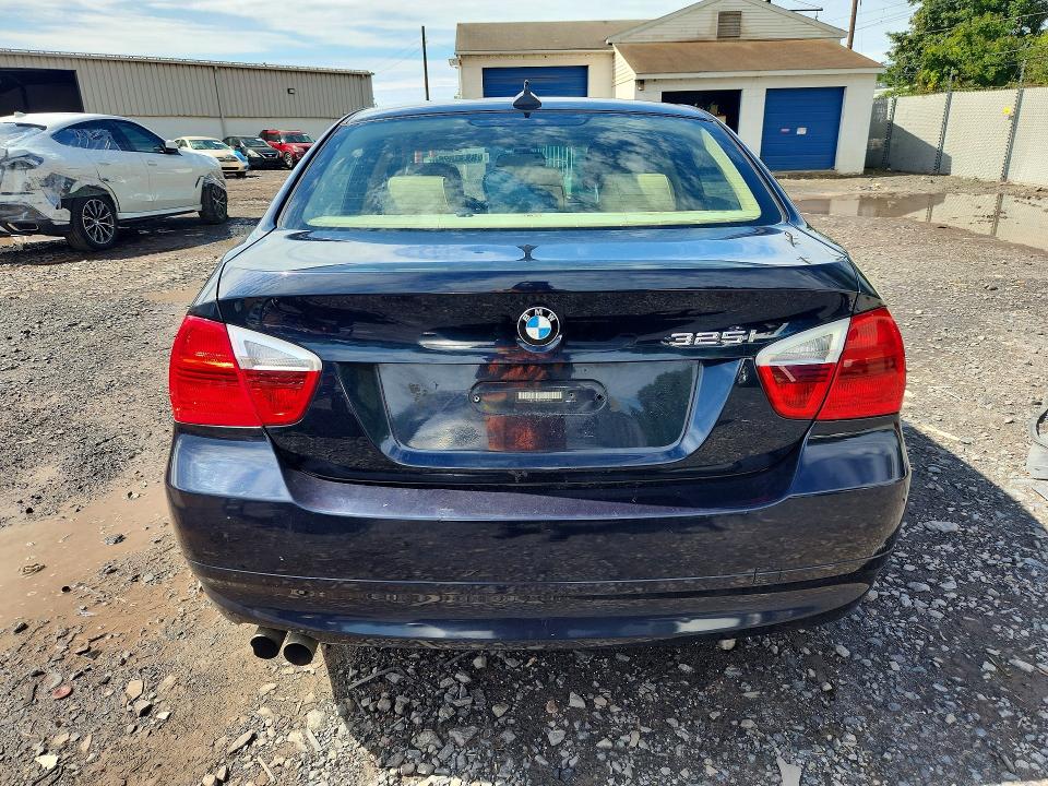 Auction sale of the 2006 Bmw 325, vin: WBAVB13596KX49127, lot number: 69330256