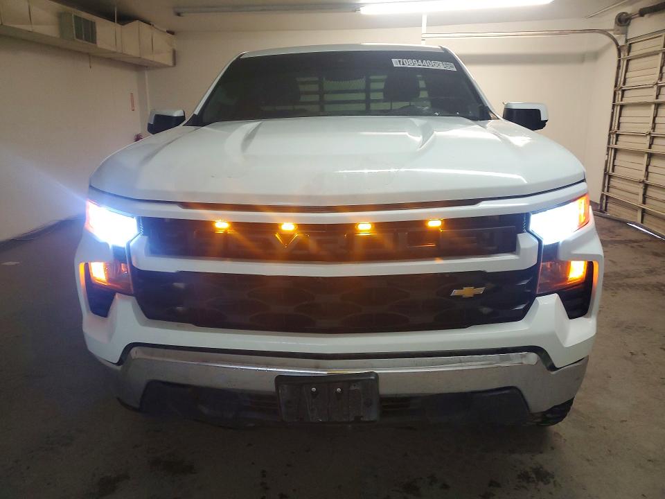 Продажа на аукционе авто 2022 Chevrolet Silverado, vin: 3GCNAAED1NG558091, номер лота: 70894406