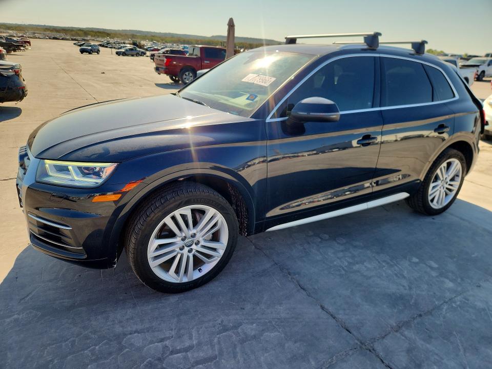 68079966 :رقم المزاد ، WA1BNAFY1L2037963 vin ، 2020 Audi Q5 مزاد بيع