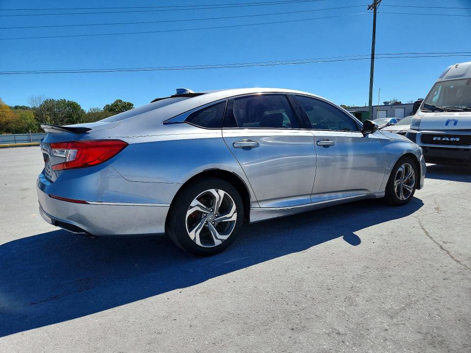 71053806 :رقم المزاد ، 1HGCV1F53KA098026 vin ، 2019 Honda Accord مزاد بيع