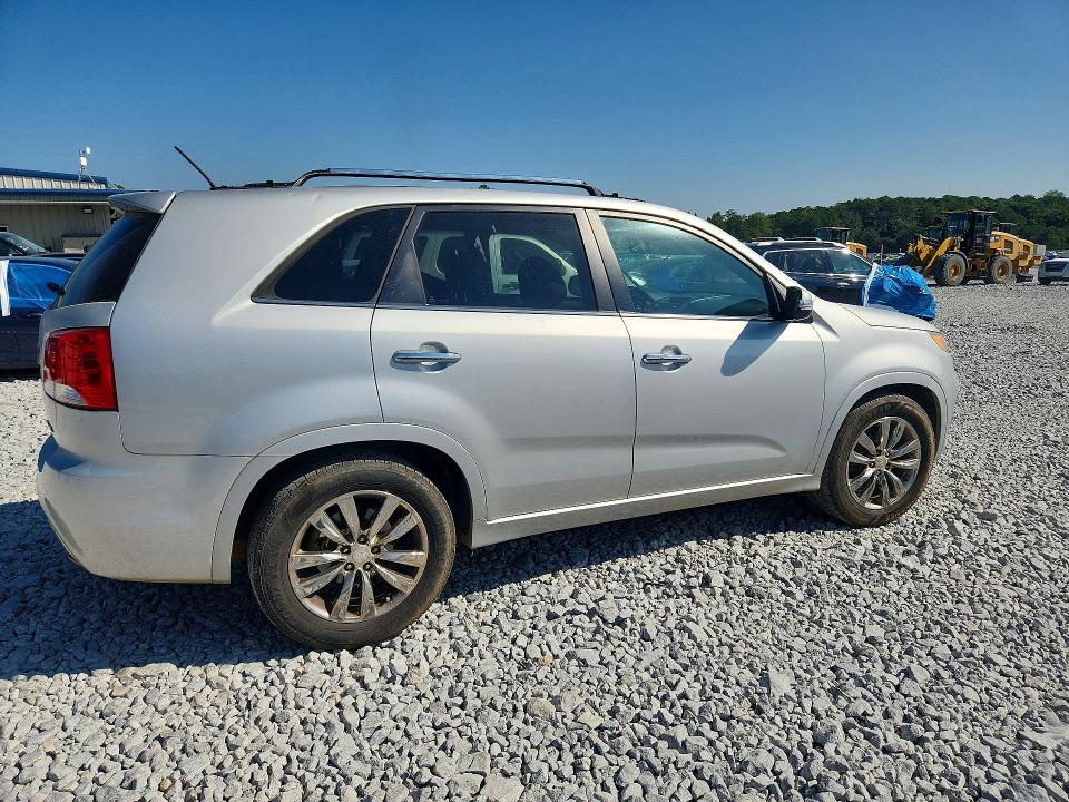 69407426 :رقم المزاد ، 5XYKW4A29BG160163 vin ، 2011 Kia Sorento مزاد بيع