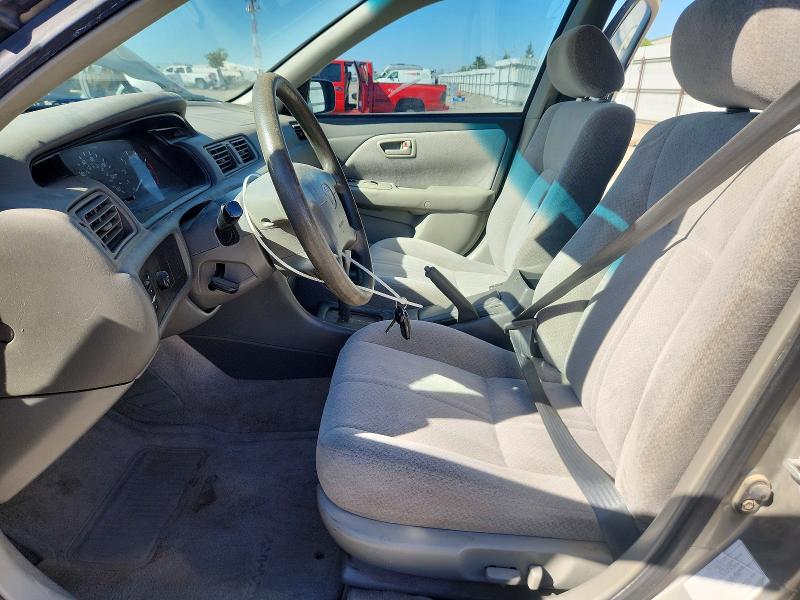 68941346 :رقم المزاد ، JT2BF22K1Y0284650 vin ، 2000 Toyota Camry مزاد بيع