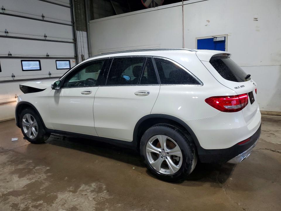 2017 Mercedes-benz Glc მანქანა იყიდება აუქციონზე, vin: WDC0G4KBXHF137175, აუქციონის ნომერი: 69358946