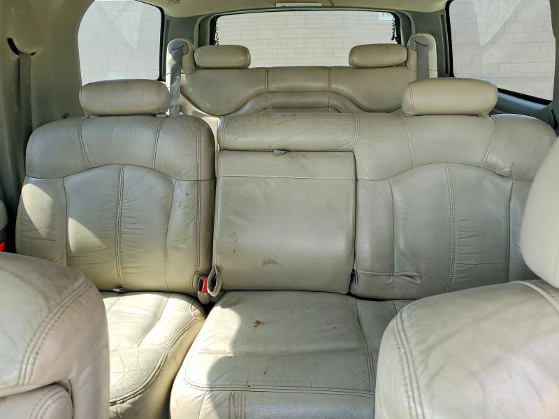 2002 Chevrolet Suburban მანქანა იყიდება აუქციონზე, vin: 1GNEC16T42J216099, აუქციონის ნომერი: 69443326