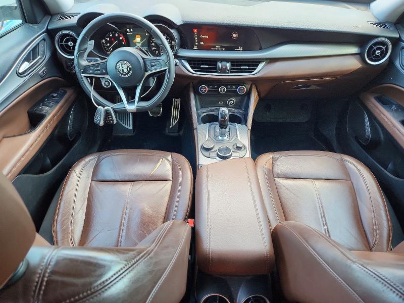 68757436 :رقم المزاد ، ZASFAKPN2J7B71028 vin ، 2018 Alfa Romeo Stelvio مزاد بيع