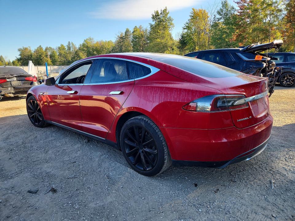 Продажа на аукционе авто 2015 Tesla Model S, vin: 5YJSA1H23FF080454, номер лота: 68165066