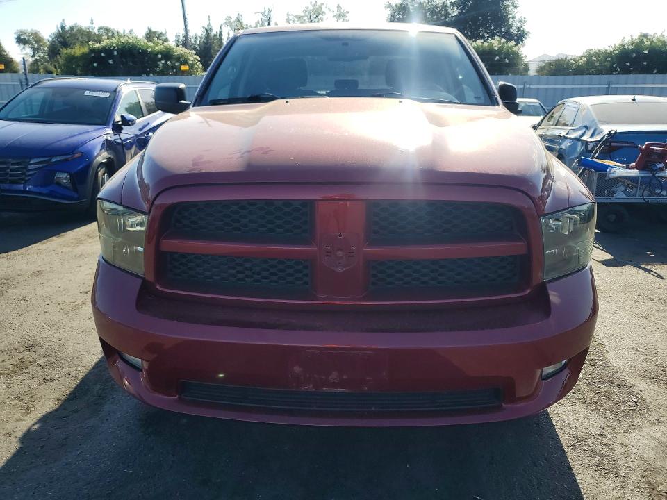 68224526 :رقم المزاد ، 1C6RD6FT0CS331368 vin ، 2012 Dodge Ram 1500 مزاد بيع