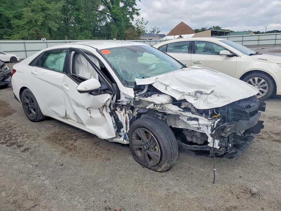 67645326 :رقم المزاد ، 5NPLM4AG1PH112405 vin ، 2023 Hyundai Elantra مزاد بيع