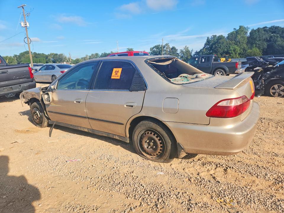 70340796 :رقم المزاد ، 1HGCG5647YA144829 vin ، 2000 Honda Accord مزاد بيع