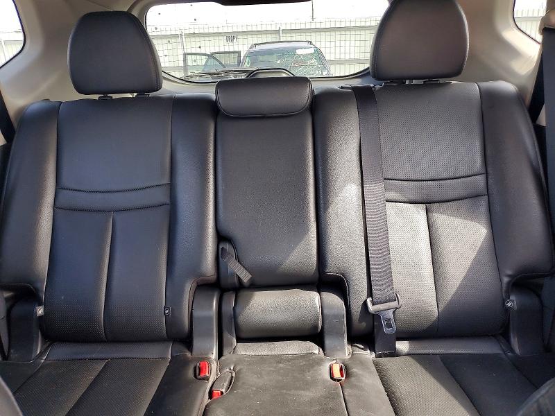 Продажа на аукционе авто 2015 Nissan Rogue, vin: 5N1AT2MV2FC914167, номер лота: 71253636