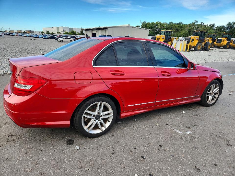 Продаж на аукціоні авто 2014 Mercedes-benz C, vin: WDDGF4HB7ER303456, номер лоту: 68357456
