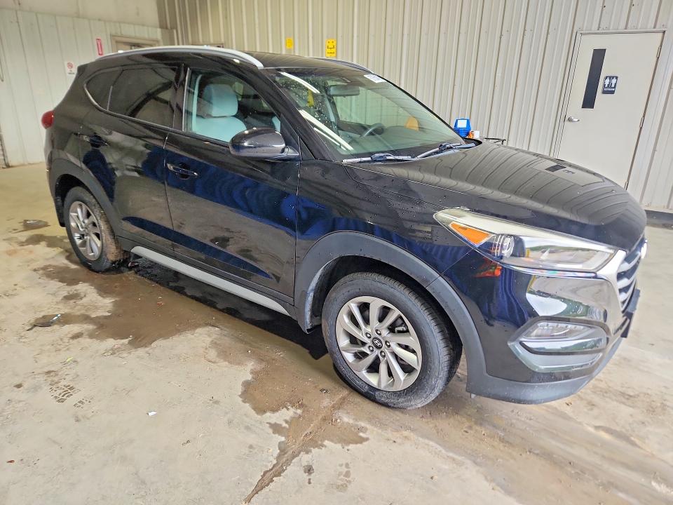 Продаж на аукціоні авто 2018 Hyundai Tucson, vin: KM8J33A46JU612093, номер лоту: 67650476