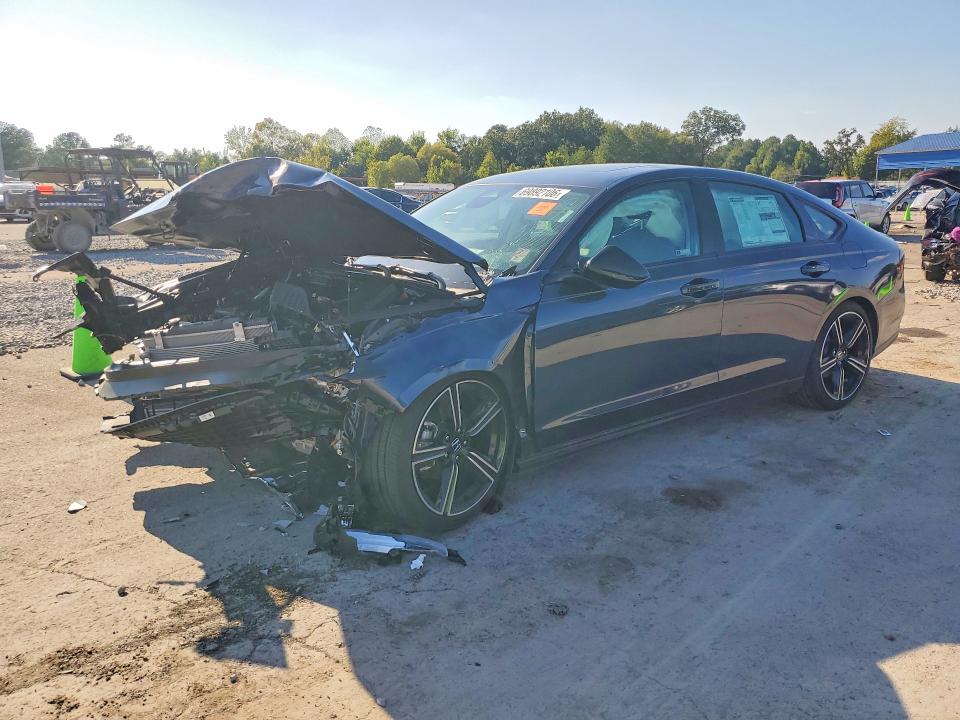 69892106 :رقم المزاد ، 1HGCY1F4XTA053035 vin ، 2026 Honda Accord مزاد بيع