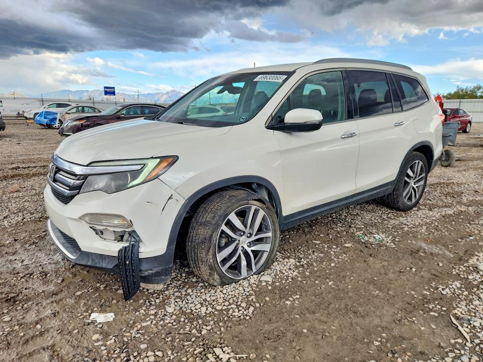 Auction sale of the 2017 Honda Pilot, vin: 5FNYF6H00HB098310, lot number: 69630066