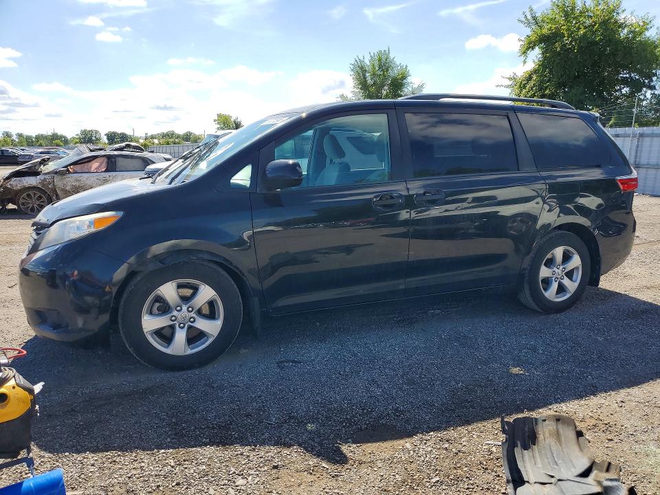 Продажа на аукционе авто 2017 Toyota Sienna, vin: 5TDZZ3DCXHS844347, номер лота: 68200966