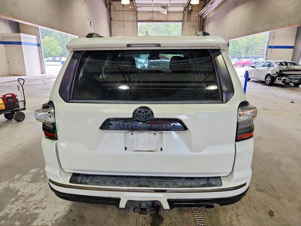 Продажа на аукционе авто 2019 Toyota 4runner, vin: JTEBU5JR8K5688208, номер лота: 70175016