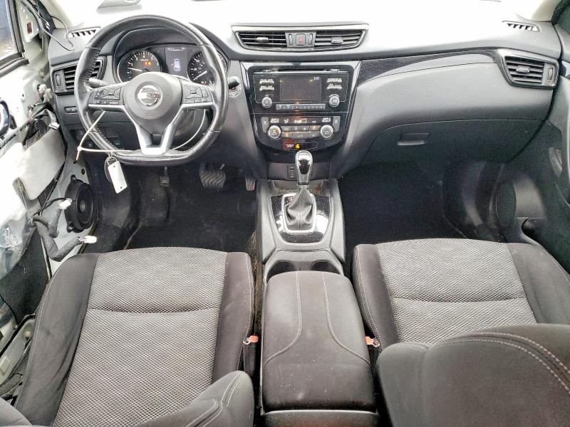 2017 Nissan Rogue Sport მანქანა იყიდება აუქციონზე, vin: JN1BJ1CPXHW012351, აუქციონის ნომერი: 70221176