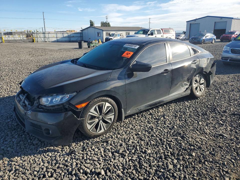 Aukcja sprzedaży 2017 Honda Civic, vin: 2HGFC1F37HH647819, numer aukcji: 69988816