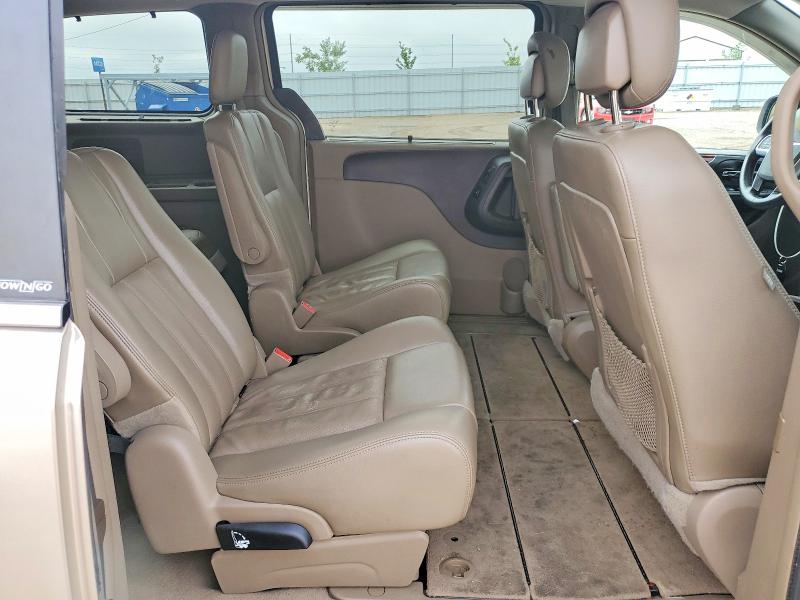69531966 :رقم المزاد ، 2C4RC1CG4DR677206 vin ، 2013 Chrysler Town & Country مزاد بيع